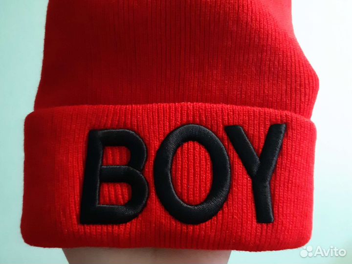 Детская шапка размер примерно с 6 месяцев до года