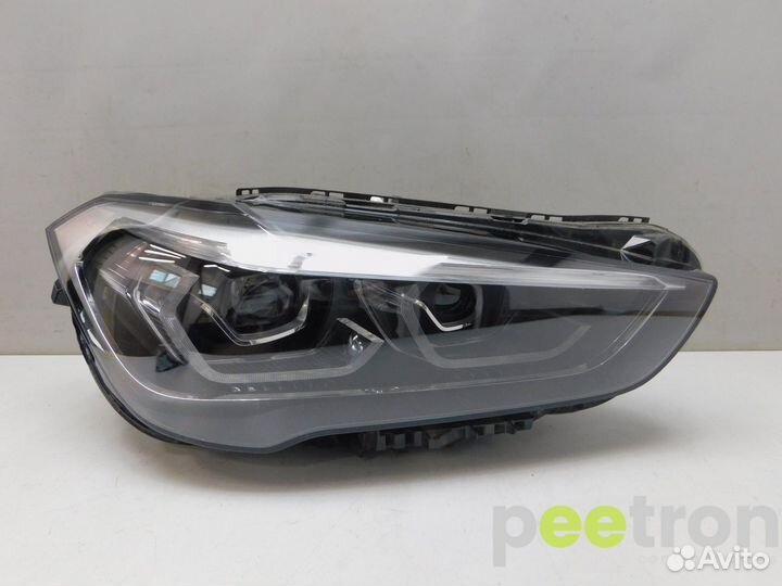 Б/У Б/У Фара правая б/у 63115A01172 BMW