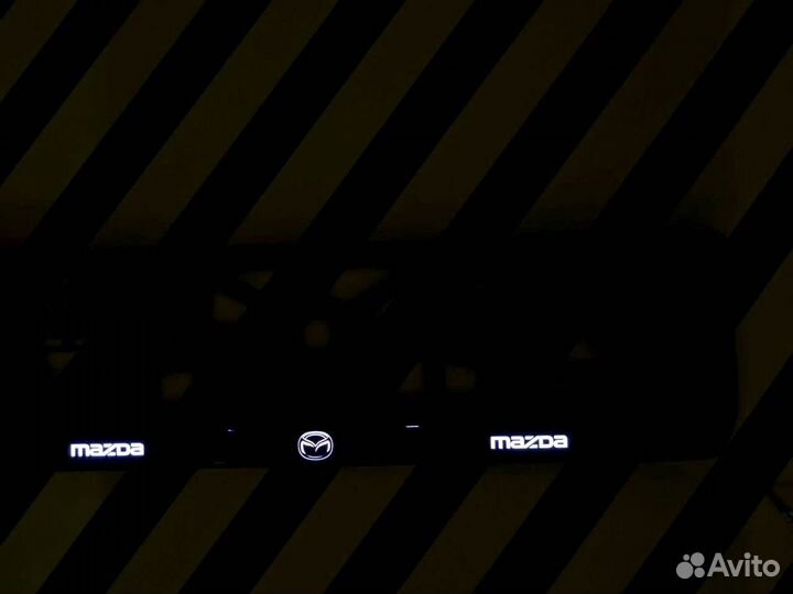 Рамка под номер с подсветкой надписи