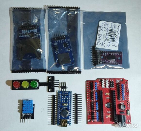 Arduino Nano V3 Atmega328p-16 USB и разные фенечки