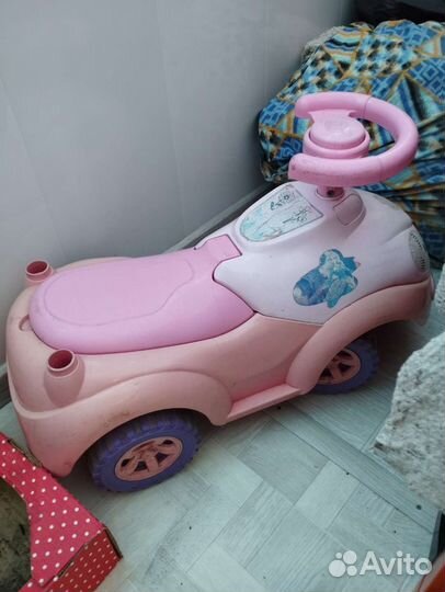 Машинка-каталка