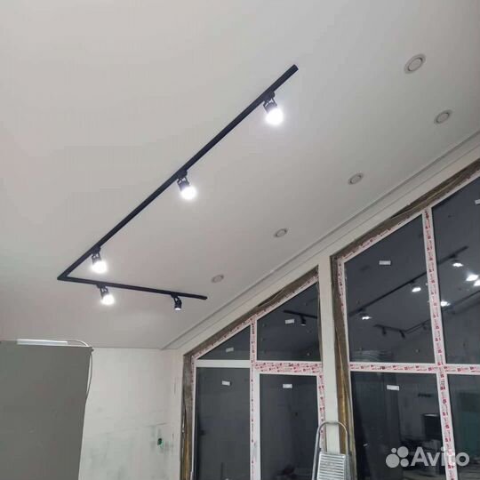 Натяжные потолки,электрика