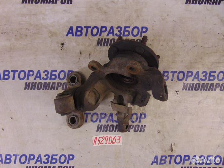 Кулак поворотный передний левый для Nissan Primera