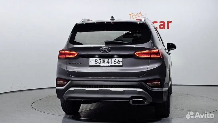 Hyundai Santa Fe 2.0 AT, 2020, 40 000 км