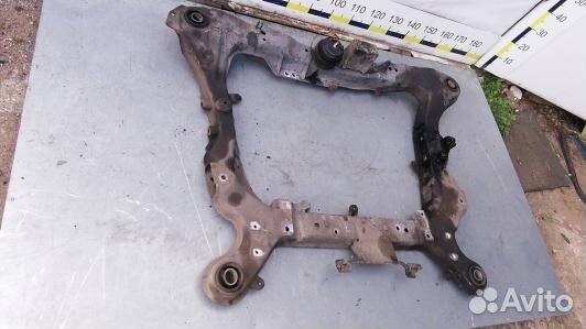 Балка подвески передняя volvo V70 2 (DBN06LG01)