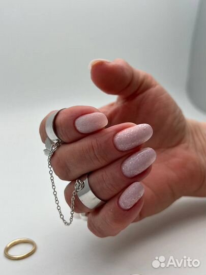 Маникюр и педикюр