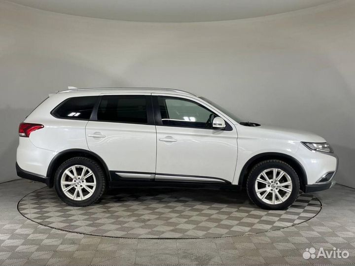 Mitsubishi Outlander 2.0 CVT, 2017, 143 000 км