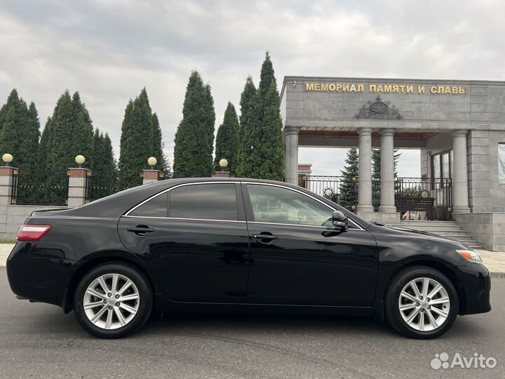 Toyota Camry 2.4 AT, 2011, 290 000 км