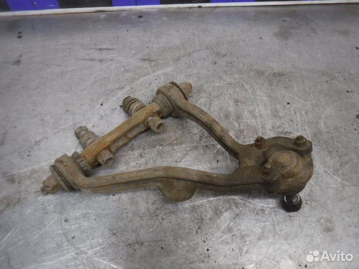 Рычаг подвески передний левый Лада Нива 2121 2001