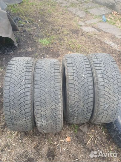 Michelin Latitude X-Ice North 225/65 R17