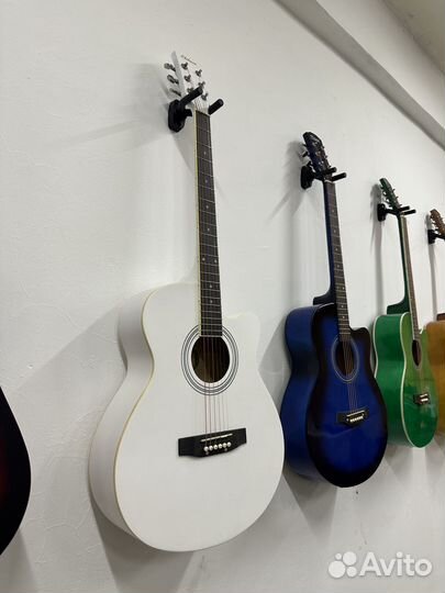 Акустическая гитара (бесплатная доставка)