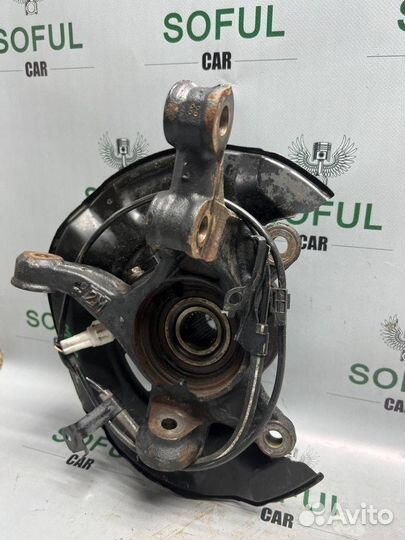 Кулак поворотный передний левый Toyota Yaris 2009