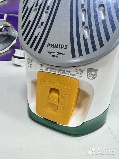 Утюг Philips DST 7012