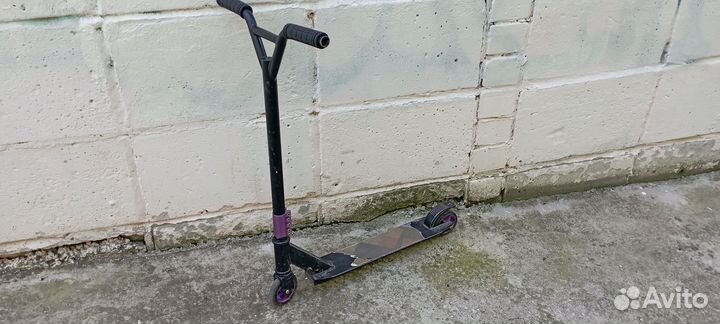 Продам трюковой самокат