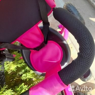 Трехколесный велосипед розовый