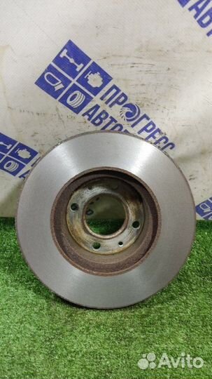 Тормозной диск передний правый Hyundai Getz