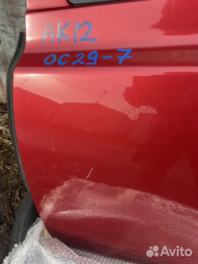 Дверь задняя левая на Nissan Micra K12