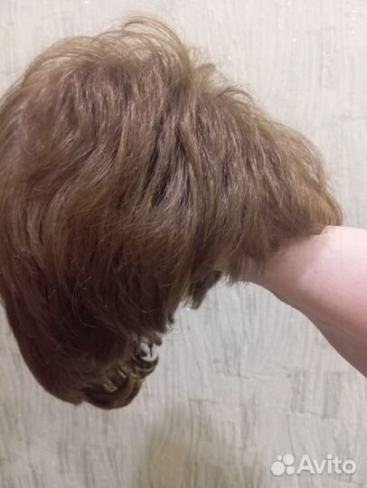 Парик женский короткий