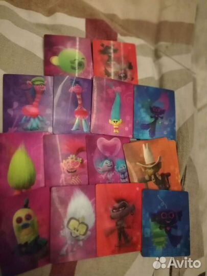 Вкладыши, стикеры, фишки, наклейки