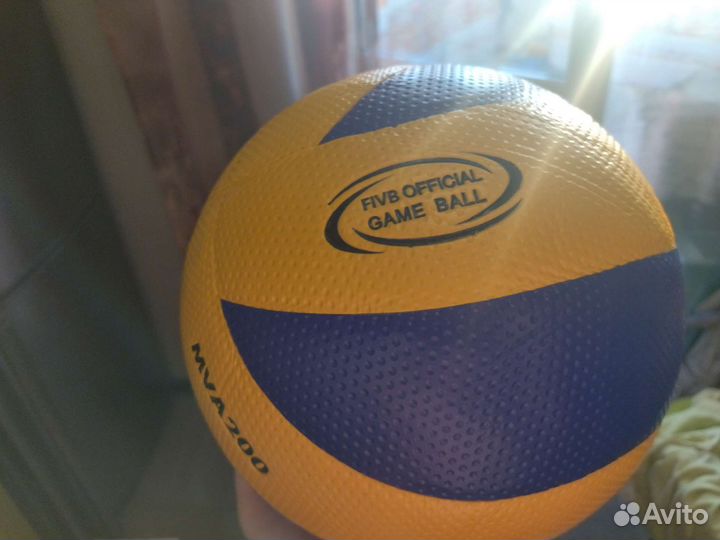 Волейбольный мяч mikasa mva 200 реплика