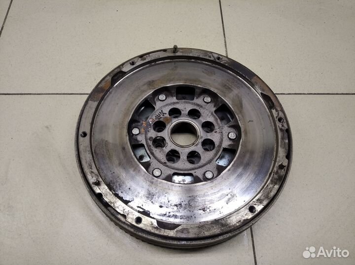 Маховик Kuga 2008-2012