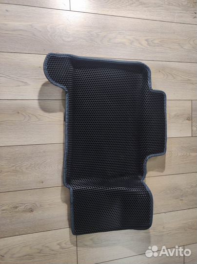 Полики EVA Volkswagen touareg с бортом Ева