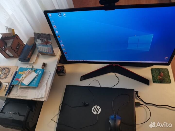 Компьютерный стол для школьника