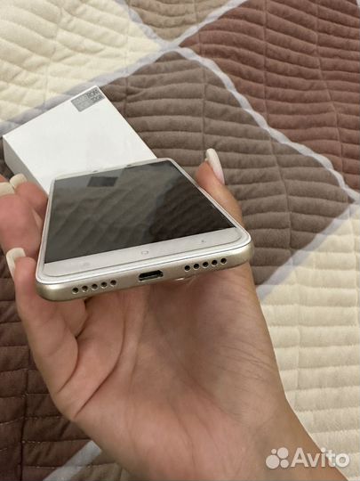 Телефон Xiaomi redmi 4x