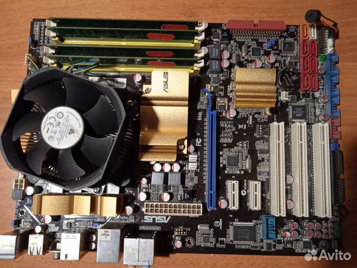 Материнская плата