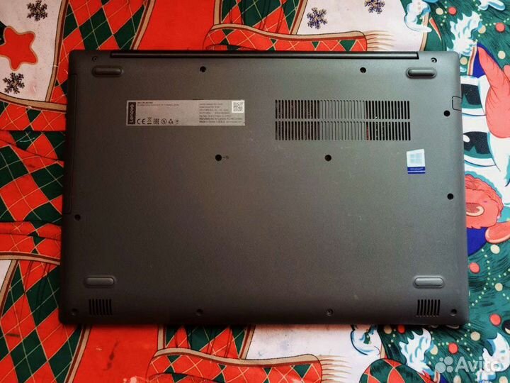 Ноутбук Lenovo ideapad 330-15AST