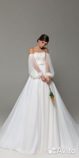 Свадебное платье от Eva Lendel