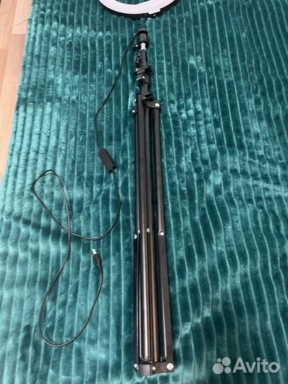 Кольцевая лампа 26см