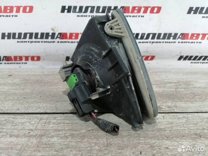 Фара противотуманная правая Honda Civic 8 1.8 2006