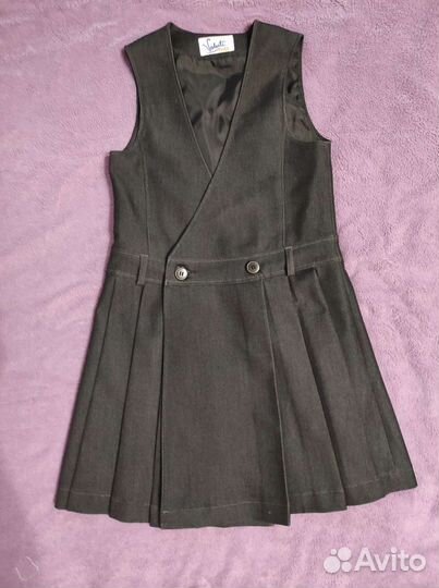 Школьный сарафан серый 140