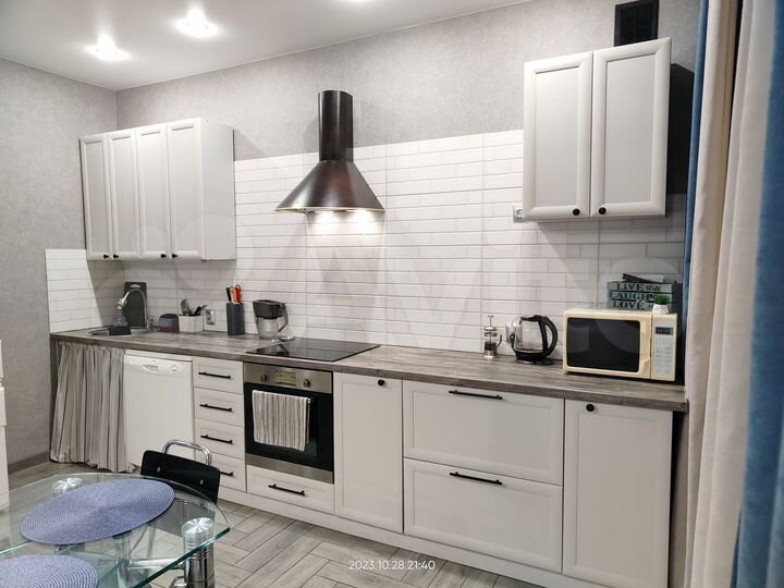 3-к. квартира, 74 м², 4/4 эт.