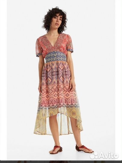 Платье desigual
