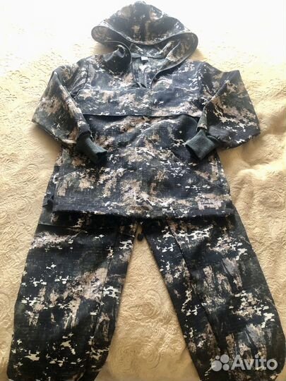 Костюм противоклещевой, противомоскитный