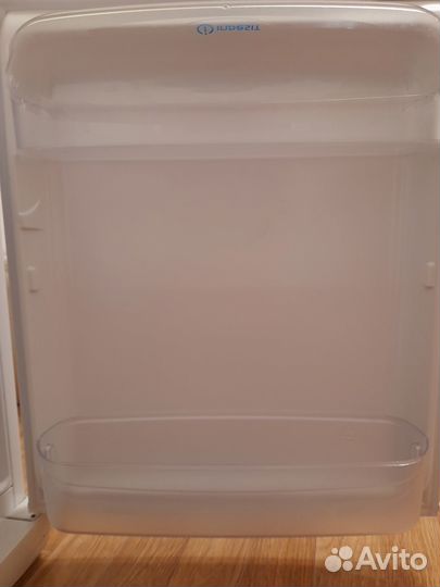 Холодильник Indesit TT 85 б/у
