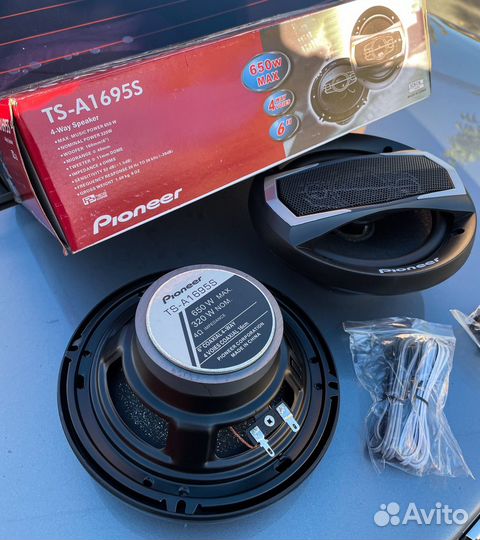 Колонки Pioneer в авто 16см