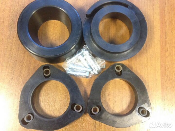 Проставки для увеличения клиренса KIA Sorento