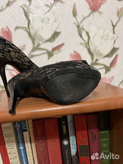Туфли Guess 38