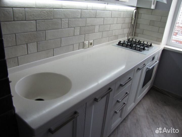 Столы столешницы из искусственного камня