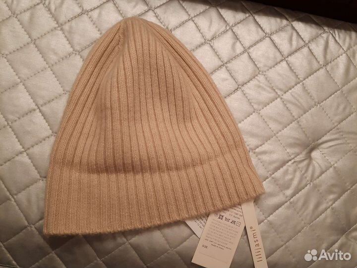 Шапка новая