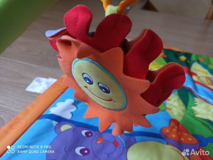 Развивающий коврик Tiny love в отличном состоянии