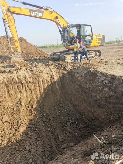 Экскаватор в аренду