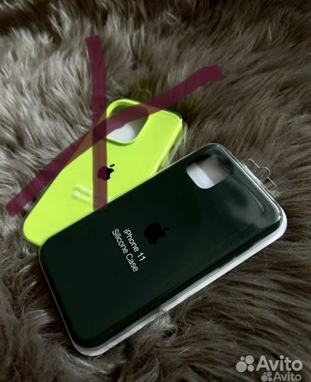 Чехол на iPhone 11