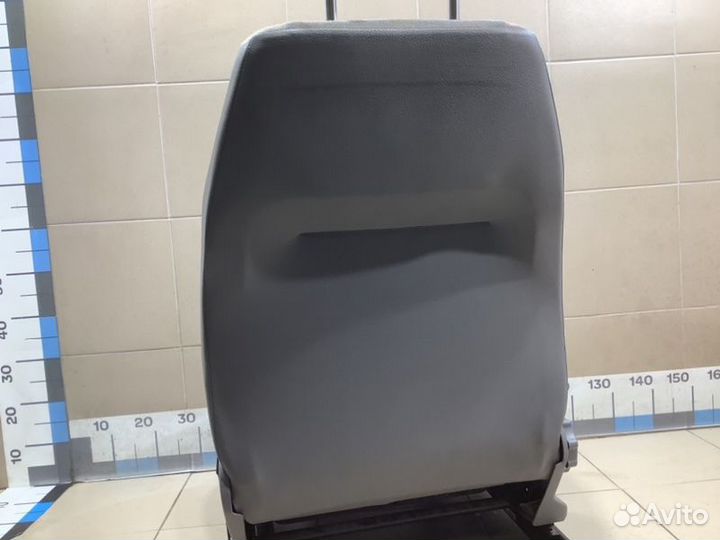 Сиденье переднее переднее правое Volkswagen Caddy