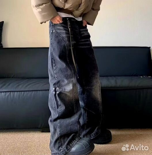 Джинсы Balenciaga Henderson