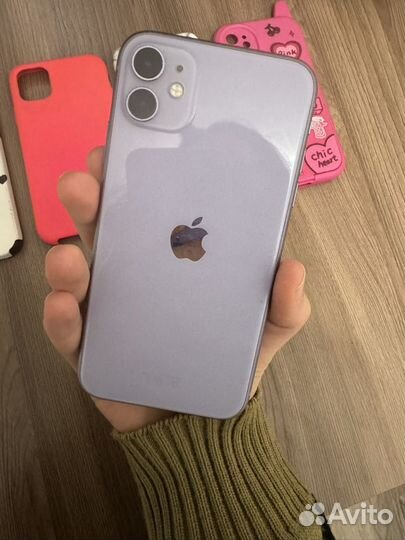 iPhone 11, 64 ГБ