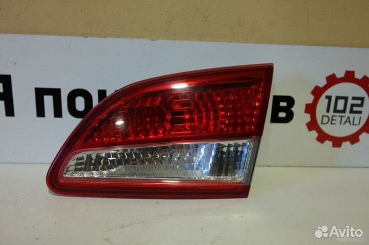 Фонарь внутренний задний правый Nissan Almera G15